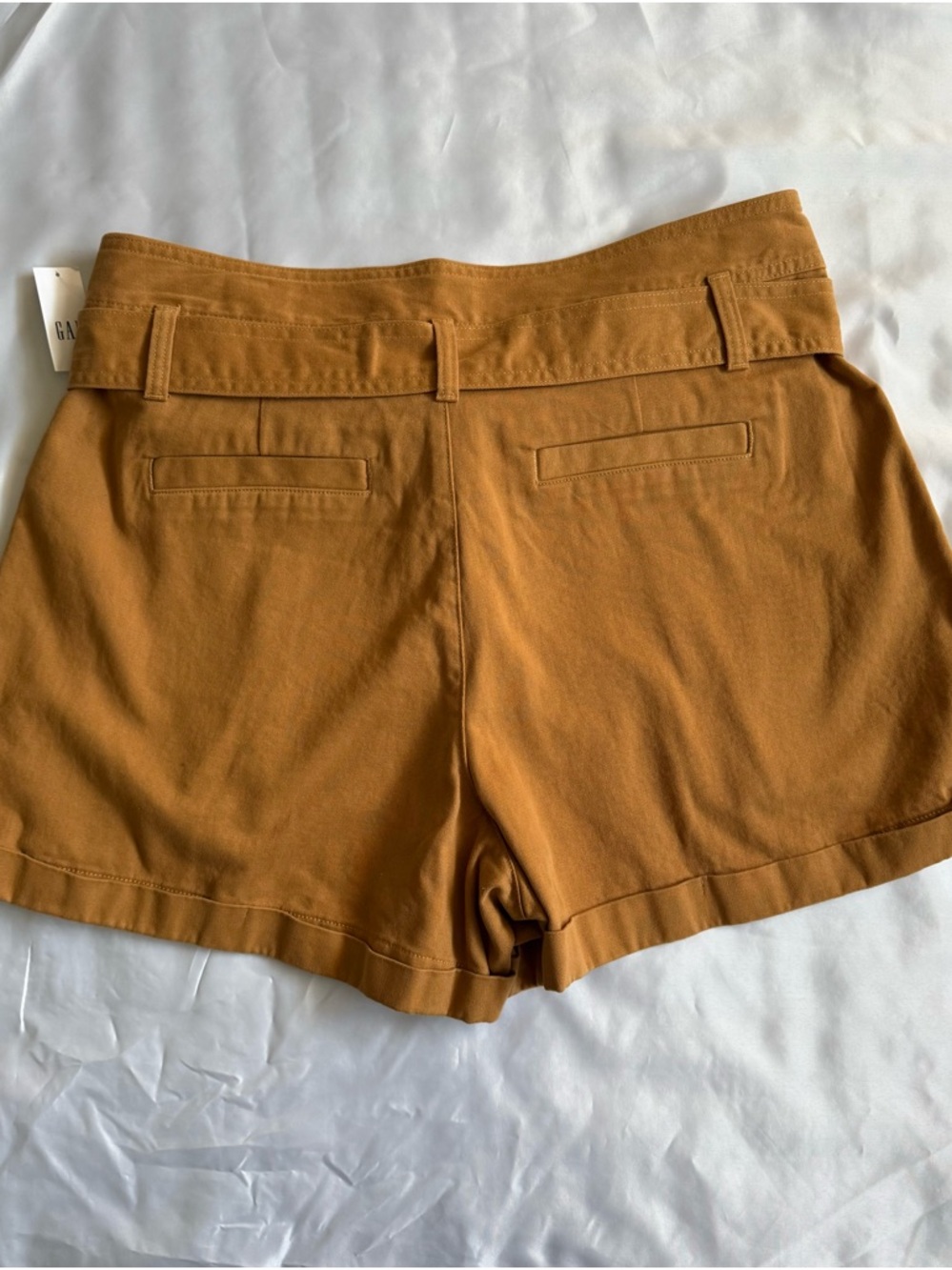 GAP Women’s Rust-Orange High-Waist Belted Shorts 16 - Picture 2 of 14